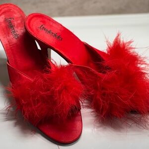 VTG Frederick's of Hollywood Red Feathered Slippers Mules High Heels
